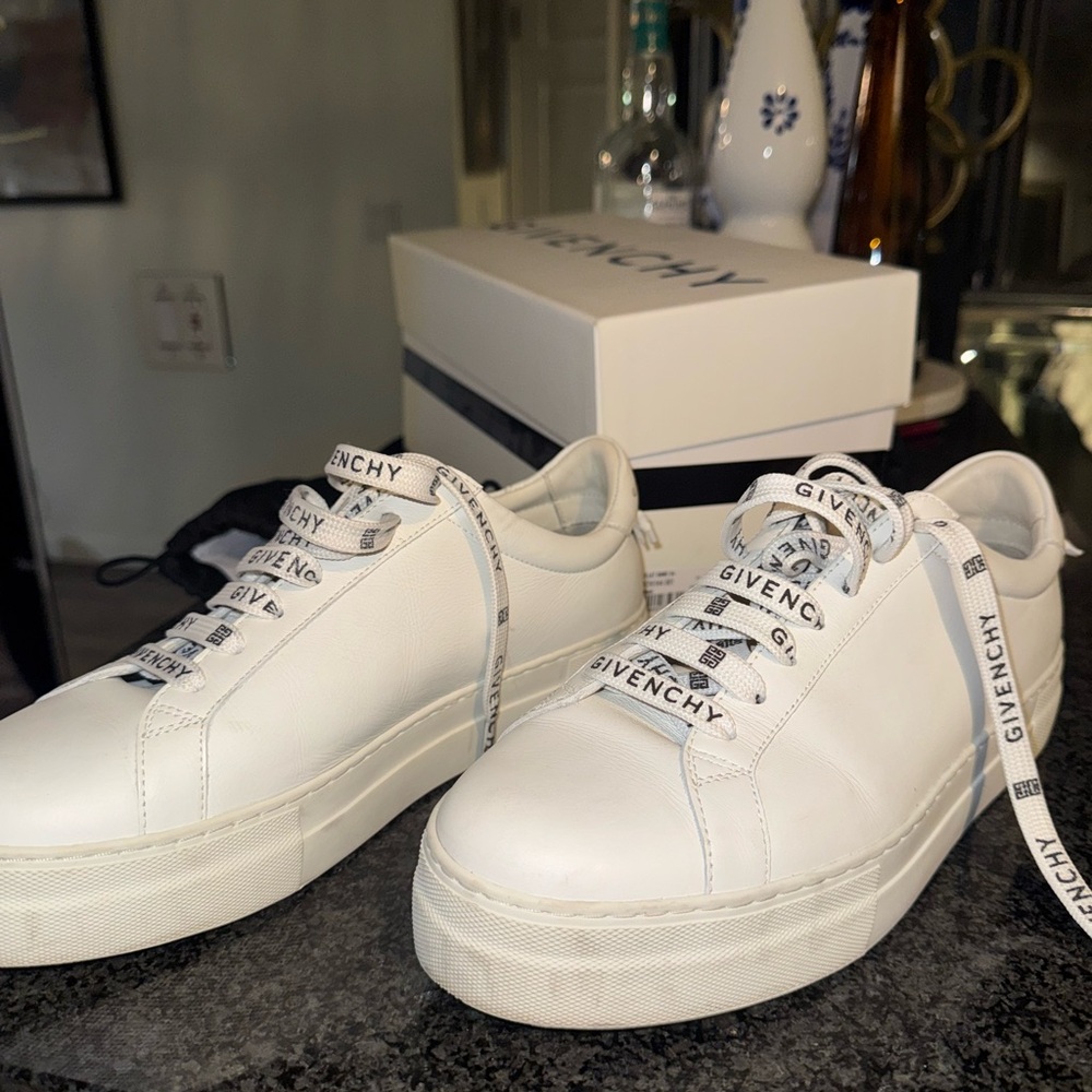 Givenchy White Low-Top Sneakers
